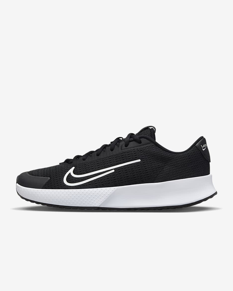 Nike black tennis shoes womens on sale